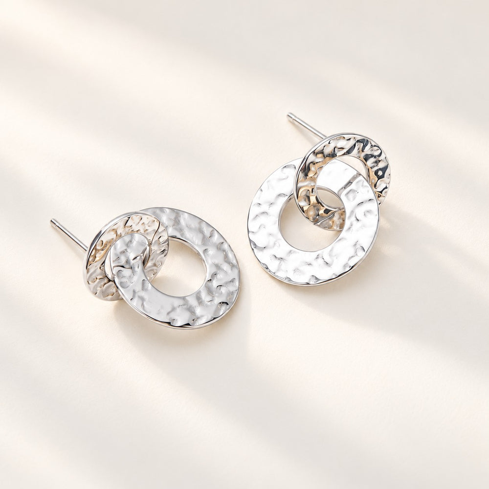 Boucles d'oreilles en acier inoxydable cercles martelés - version doré ou argenté
