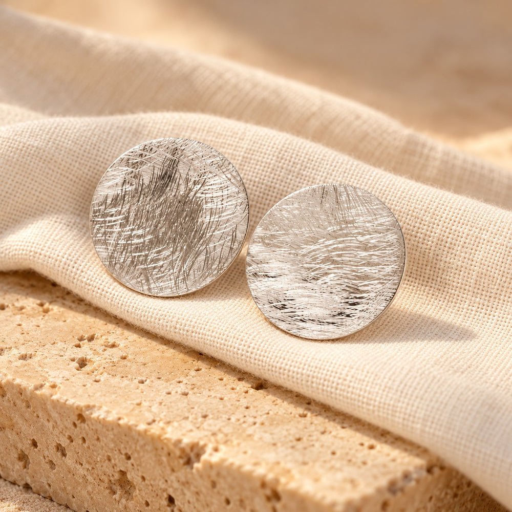 Boucles d'oreilles en acier inoxydable effet brossé - version doré ou argenté