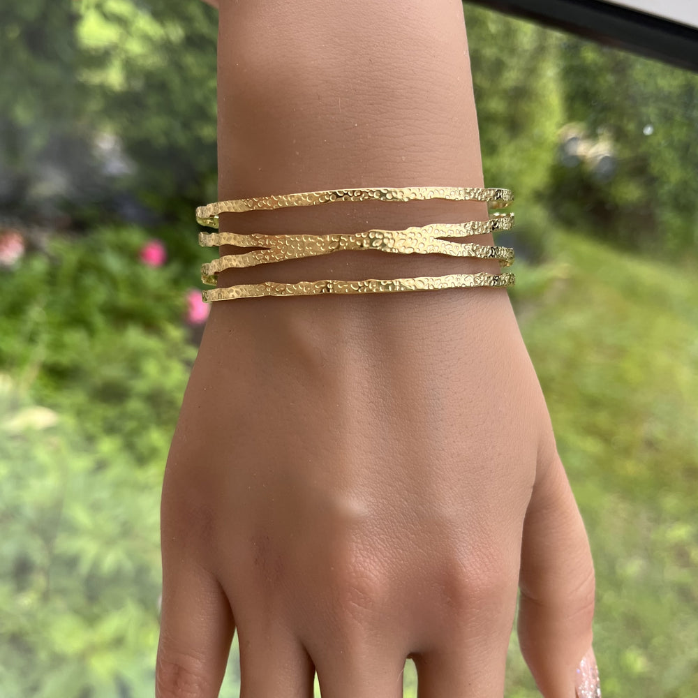 Bracelet manchette en acier inoxydable doré