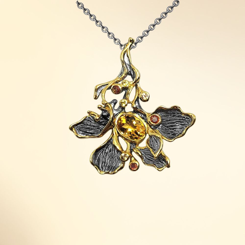 Halskette aus 22 Karat vergoldetem Silber und Ruthenium / orangefarbener Saphir, gelber Saphir und Citrin / längenverstellbar 