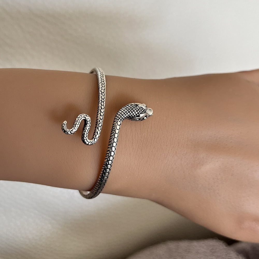 Bracelet manchette serpent en argent 925