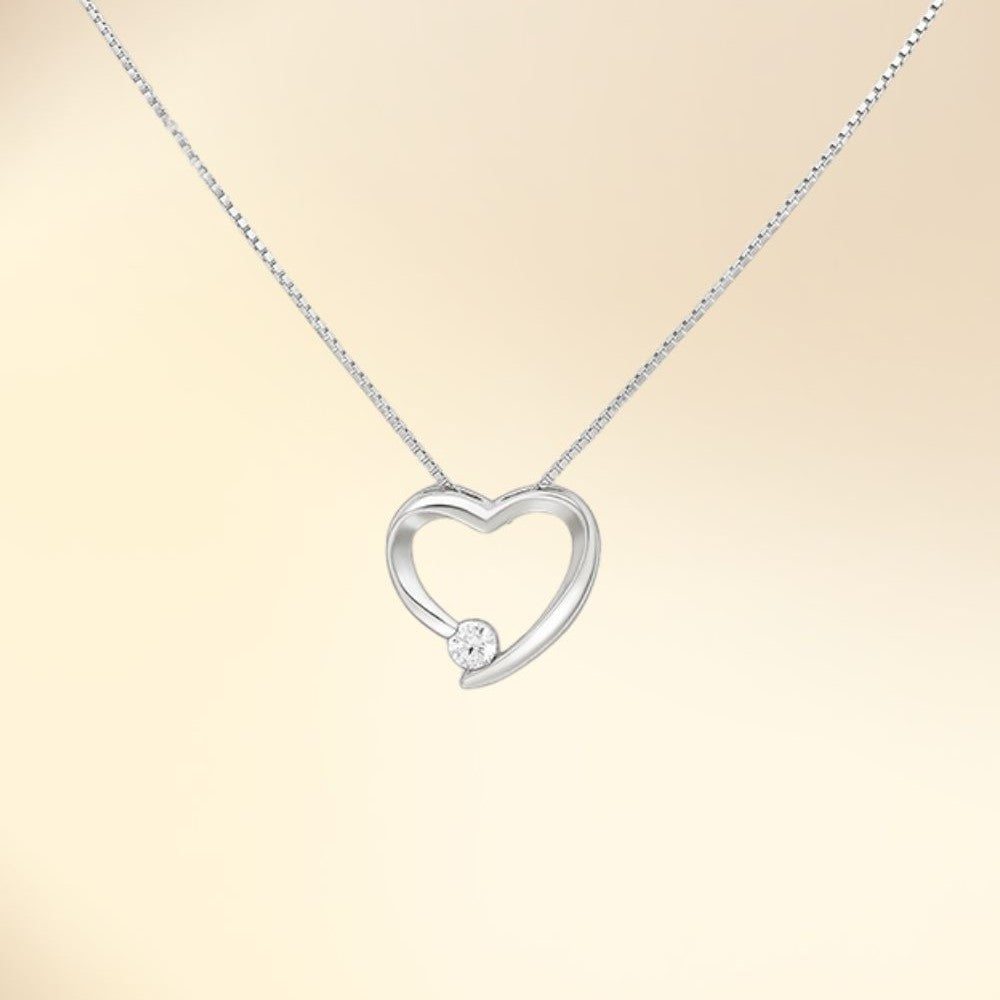 Collier en argent 925 rhodié avec pendentif cœur serti d’un cubic zirconia